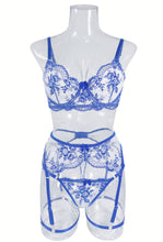 Lade das Bild in den Galerie-Viewer, Embroidered Lace Three Point Belt Hollowed Out Temptation Set
